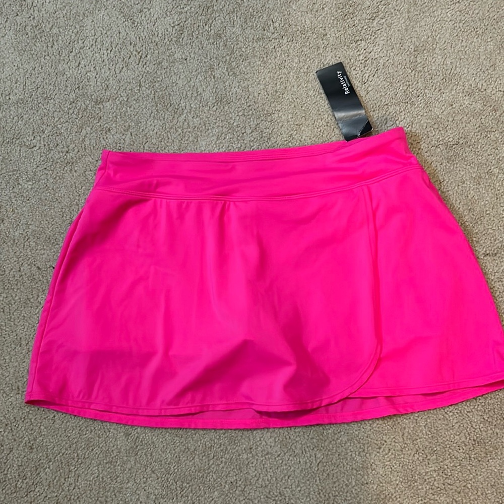 Relativity Pink Swim Skirt. Fully lined. Never worn. Size XL.